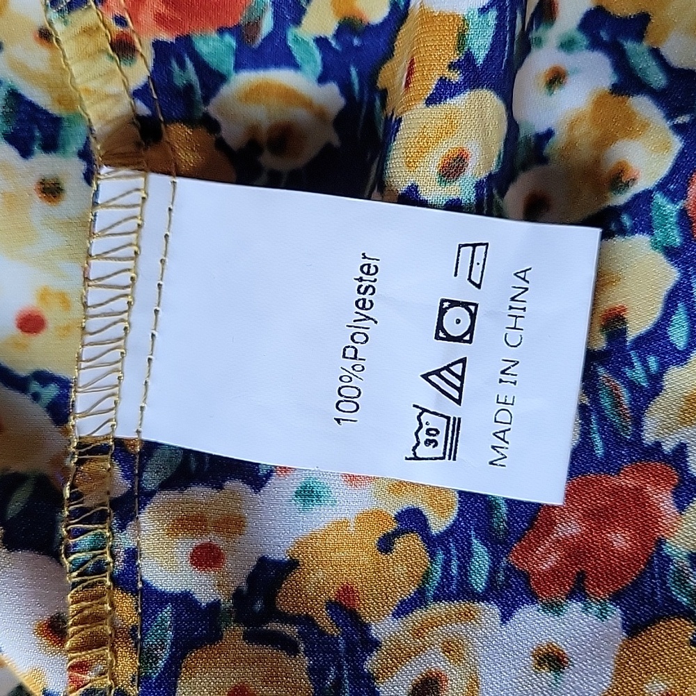 Pretty Garden multicolored halter fit and flare, swing dress. size M - Picture 11 of 16